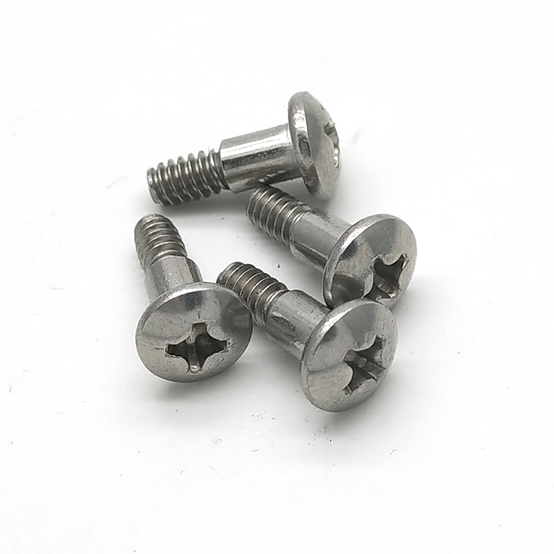 Step screw